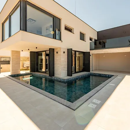 Villa Weiss 2 Vir